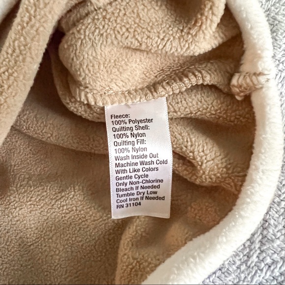 Crown & Ivy Pullover - Picture 4 of 4